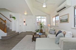 94-202 Loku Place 116, Waipahu, HI 96797