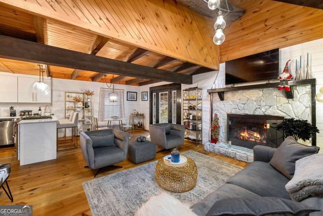 100 Stanley Creek Crossing, Blue Ridge, GA 30513