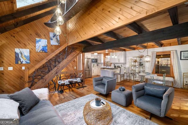 100 Stanley Creek Crossing, Blue Ridge, GA 30513