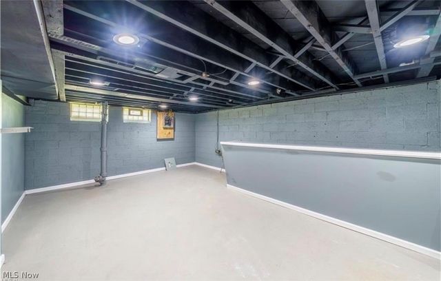 13815 Cranwood Park Boulevard, Garfield Heights, OH 44125