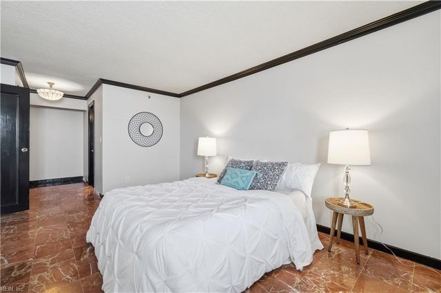 4004 Atlantic Ave Apt 303, Virginia Beach, VA 23451