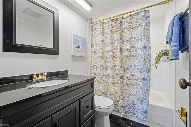 4004 Atlantic Ave Apt 303, Virginia Beach, VA 23451