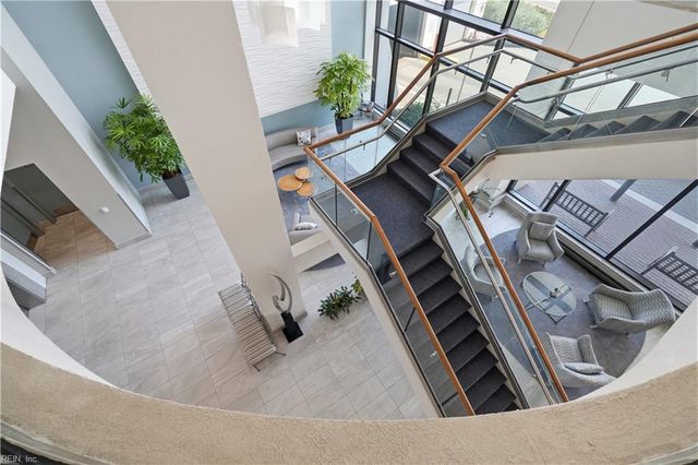 4004 Atlantic Ave Apt 303, Virginia Beach, VA 23451