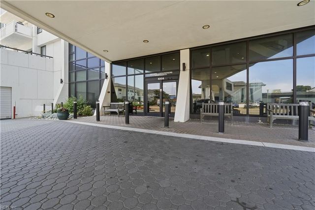 4004 Atlantic Ave Apt 303, Virginia Beach, VA 23451