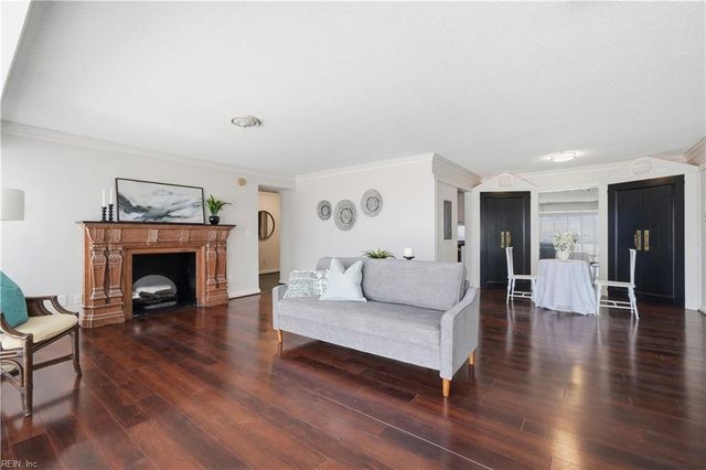 4004 Atlantic Ave Apt 303, Virginia Beach, VA 23451