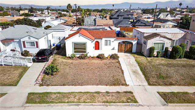 2027 W 75th, Los Angeles, CA 90047