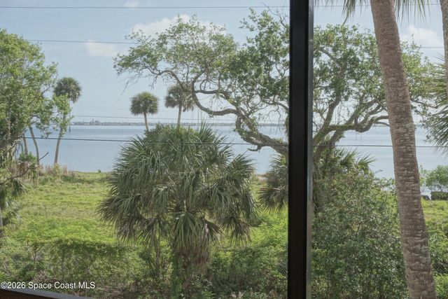 3225 Kirkland Road NE, Palm Bay, FL 32905