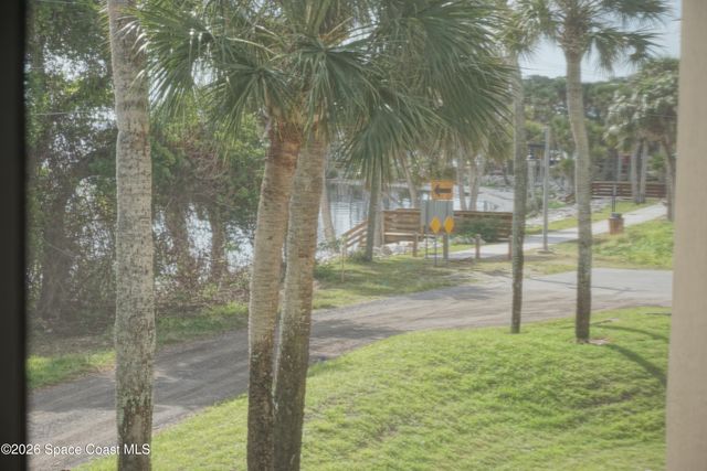 3225 Kirkland Road NE, Palm Bay, FL 32905