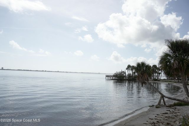 3225 Kirkland Road NE, Palm Bay, FL 32905