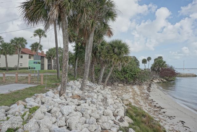 3225 Kirkland Road NE, Palm Bay, FL 32905