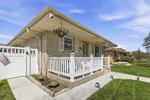5707 72nd STREET, Milwaukee, WI 53218