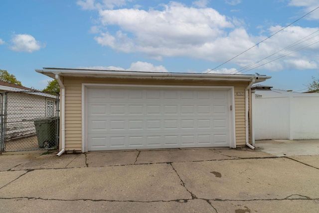 5707 72nd STREET, Milwaukee, WI 53218