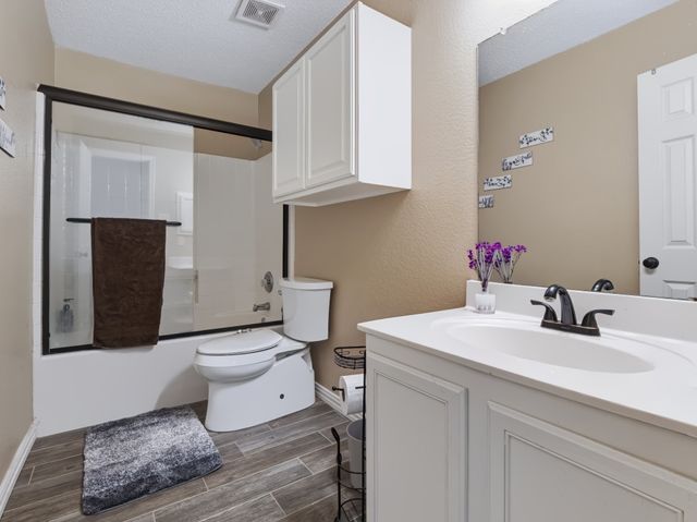 10518 Woodlands Trail, Rowlett, TX 75089