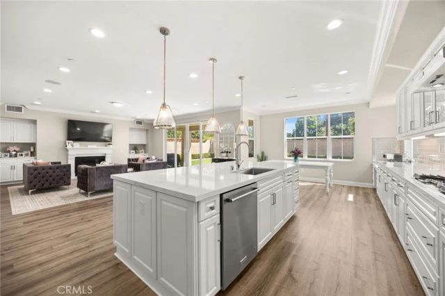 10095 Goldenrod Ct., Rancho Cucamonga, CA 91701