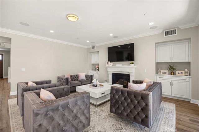 10095 Goldenrod Ct., Rancho Cucamonga, CA 91701