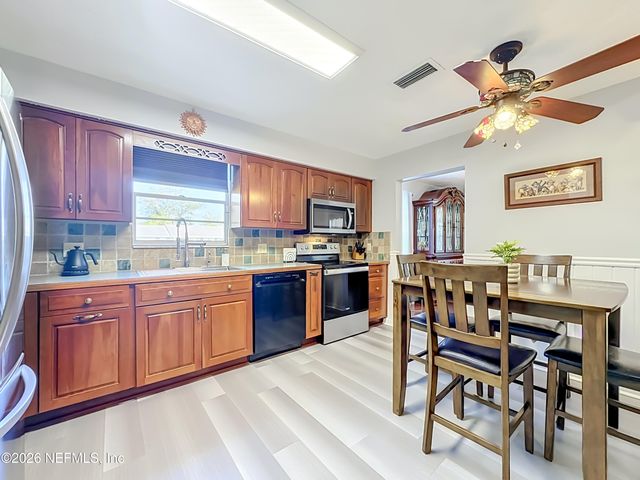 570 SARATOGA Street, Orange Park, FL 32073
