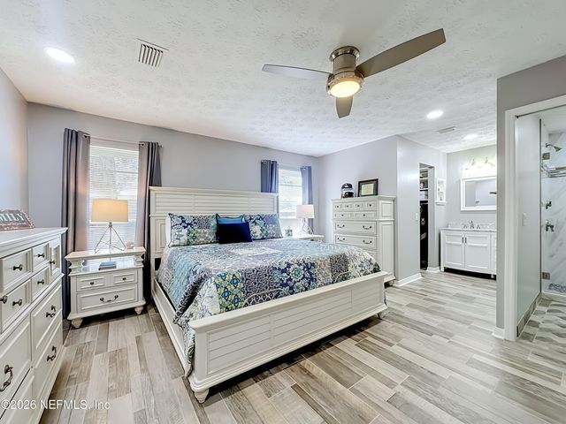 570 SARATOGA Street, Orange Park, FL 32073