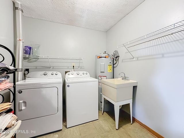 570 SARATOGA Street, Orange Park, FL 32073