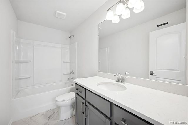 1602 Salt Springs Drive, Saline, MI 48176