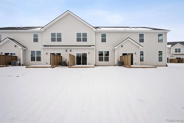 1602 Salt Springs Drive, Saline, MI 48176