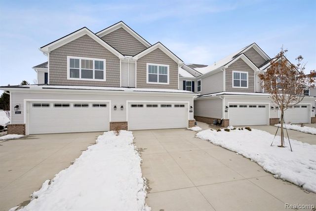 1602 Salt Springs Drive, Saline, MI 48176