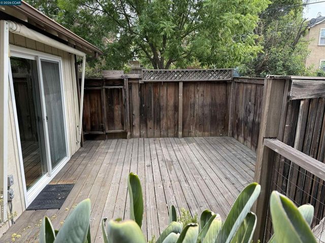 218 Wootten Dr, Walnut Creek, CA 94597