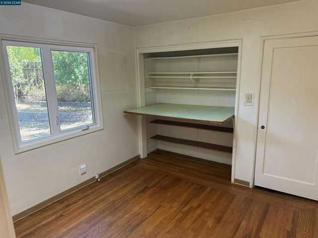 218 Wootten Dr, Walnut Creek, CA 94597