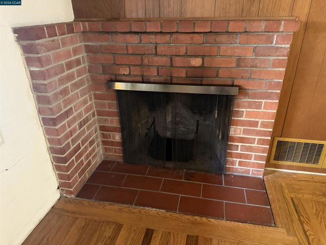 218 Wootten Dr, Walnut Creek, CA 94597