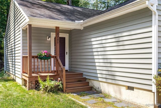 2705 Glen Point Cir, Henrico, VA 23233