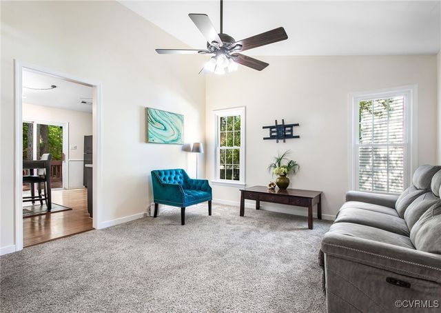 2705 Glen Point Cir, Henrico, VA 23233
