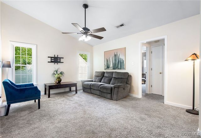 2705 Glen Point Cir, Henrico, VA 23233
