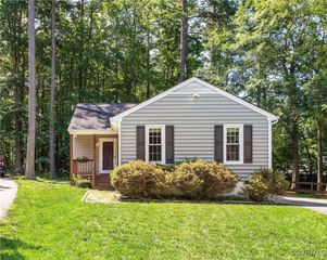 2705 Glen Point Cir, Henrico, VA 23233