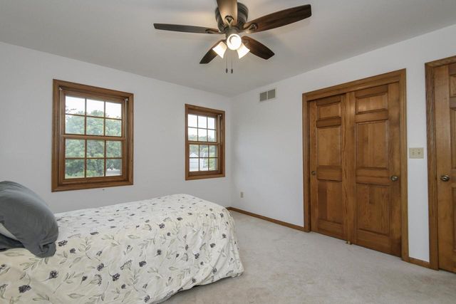 N102W15128 Raintree COURT, Germantown, WI 53022