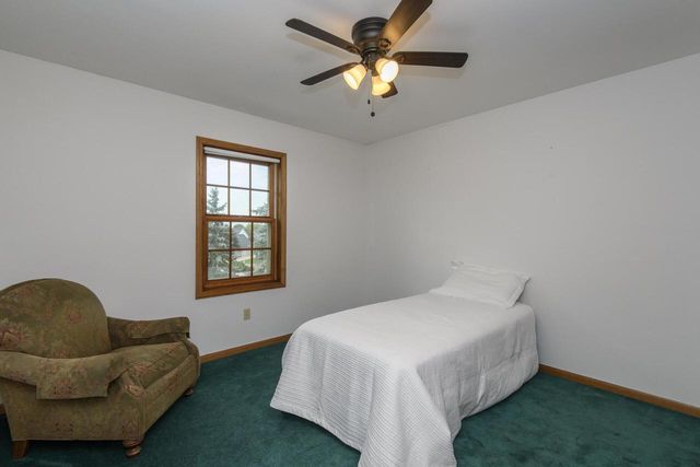 N102W15128 Raintree COURT, Germantown, WI 53022