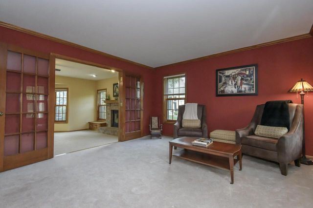 N102W15128 Raintree COURT, Germantown, WI 53022