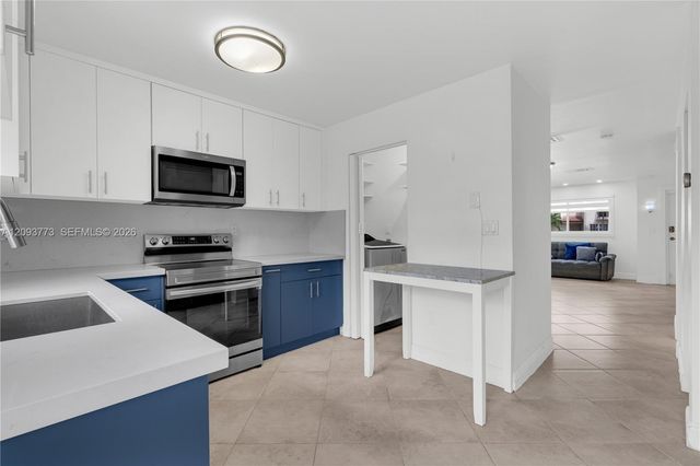 6420 SW 129th Place 202, Miami, FL 33183