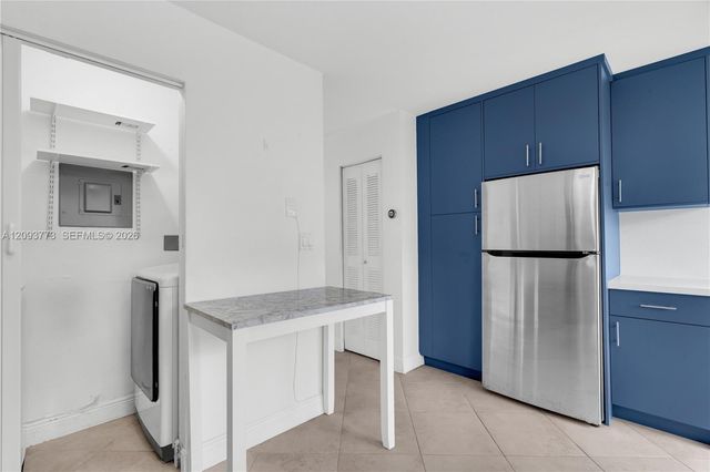 6420 SW 129th Place 202, Miami, FL 33183