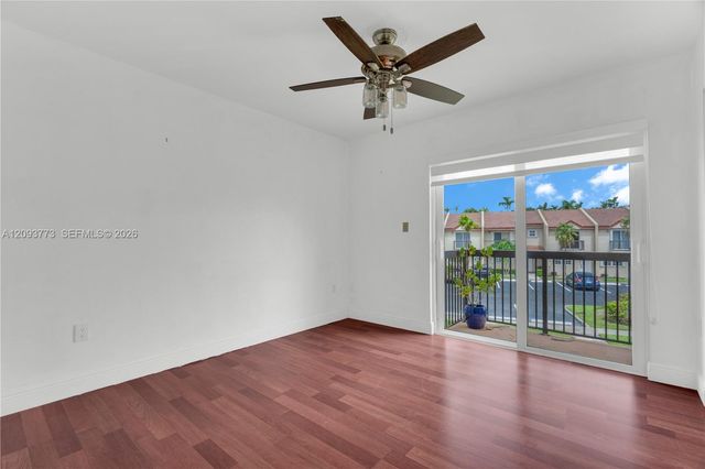 6420 SW 129th Place 202, Miami, FL 33183