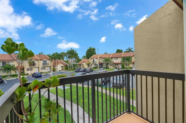 6420 SW 129th Place 202, Miami, FL 33183