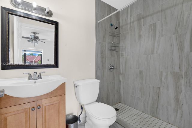 6420 SW 129th Place 202, Miami, FL 33183