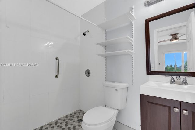 6420 SW 129th Place 202, Miami, FL 33183