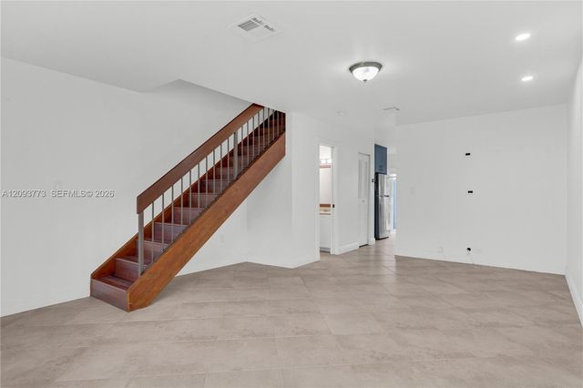 6420 SW 129th Place 202, Miami, FL 33183