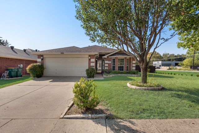 784 Tranquility Lane, Cedar Hill, TX 75104