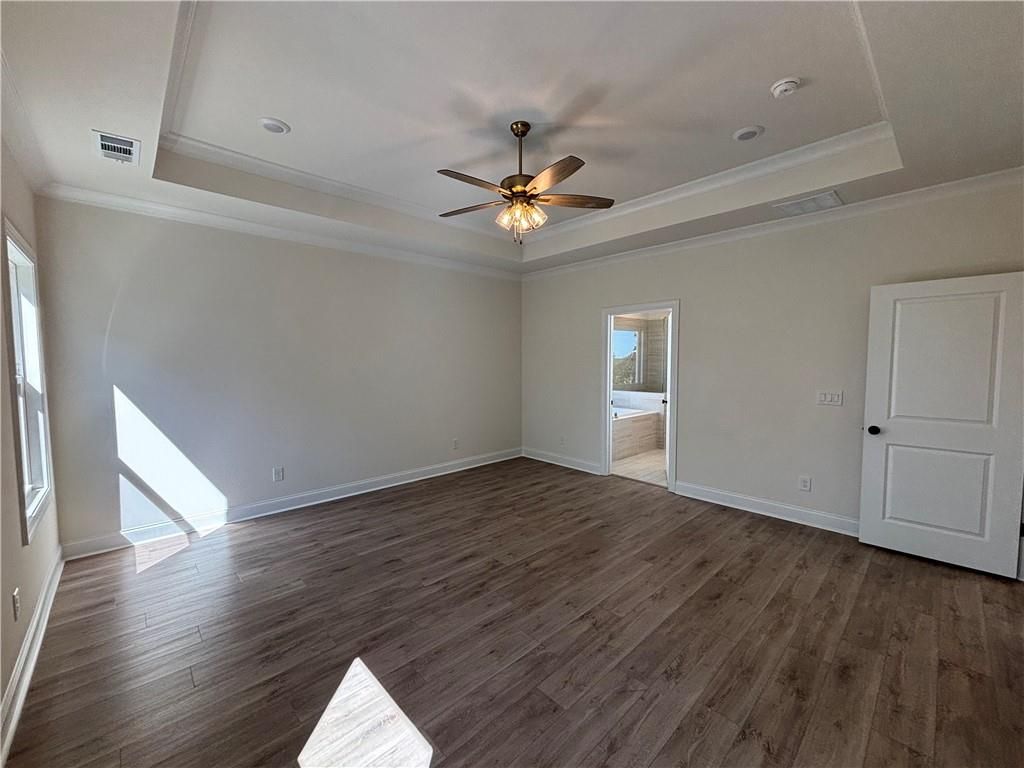 Image 20 of property listing at 609 Skytop Drive, Cumming, GA 30040