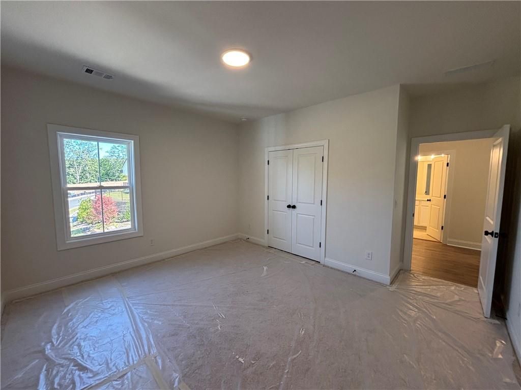 Image 29 of property listing at 609 Skytop Drive, Cumming, GA 30040