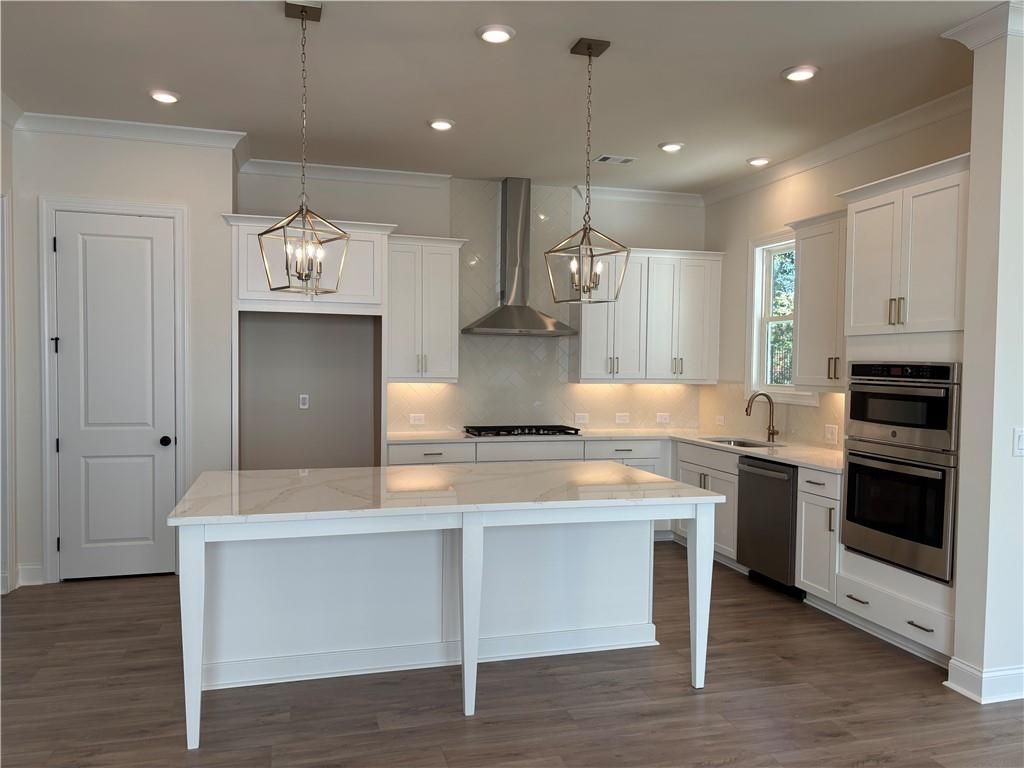 Image 7 of property listing at 609 Skytop Drive, Cumming, GA 30040