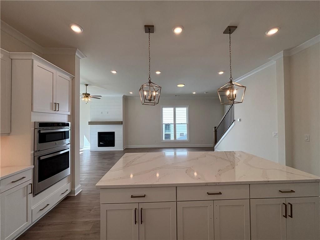 Image 9 of property listing at 609 Skytop Drive, Cumming, GA 30040