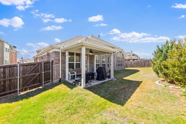 13921 Bluebell Drive, Little Elm, TX 75068