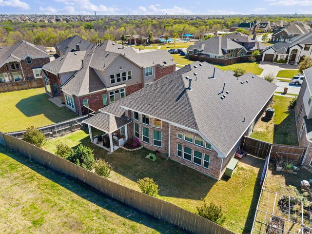 13921 Bluebell Drive, Little Elm, TX 75068