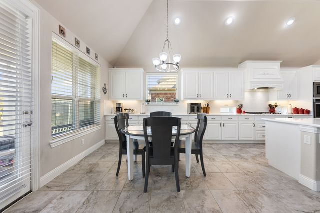 13921 Bluebell Drive, Little Elm, TX 75068